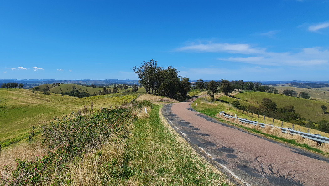 Road between Forster & Singleton Road between Forster & Singleton